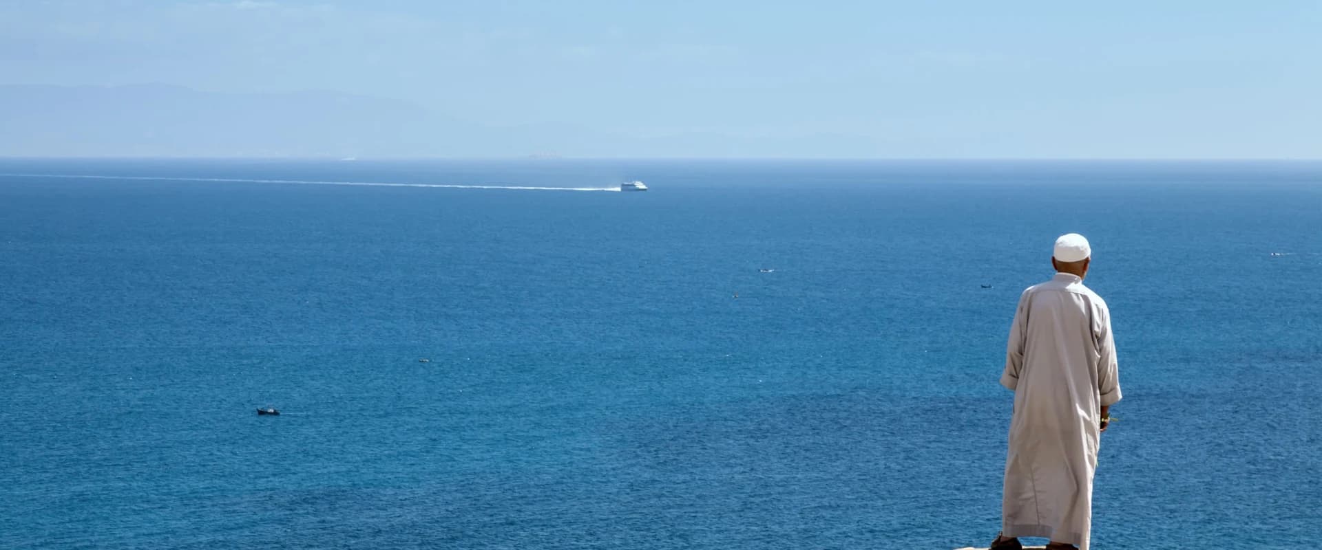 Costa del sol u otros puntos – Tánger (230 km)